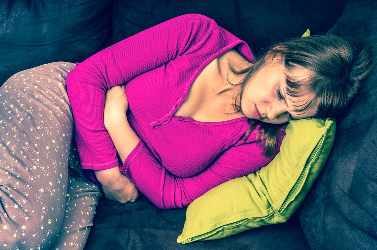 woman with abdominal pain.jpeg